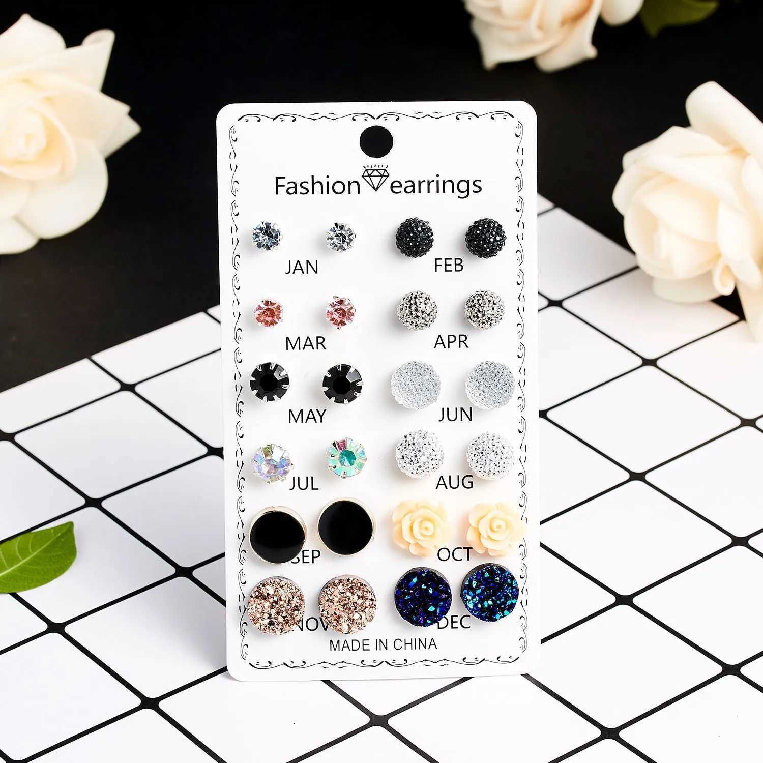 Set di 12 paia di orecchini a perno rotondi in cristallo per donna, con fiori, fiocco e sfera satinata, kit di gioielli per piercing._voghion.com