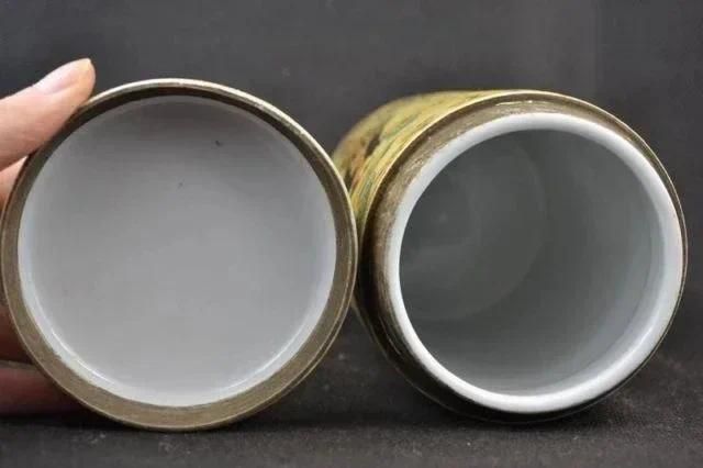 Exquisite Chinese Old Collectible Handmade Porcelain... - Image 3