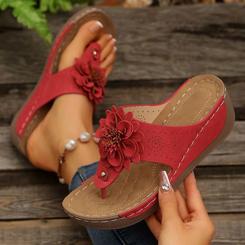 Retro Flower Decor Slippers Women Summer Clip Toe Wedge Sandals Woman Plus Size 43 Light Non Slip Beach Flip Flops_vogvips.com
