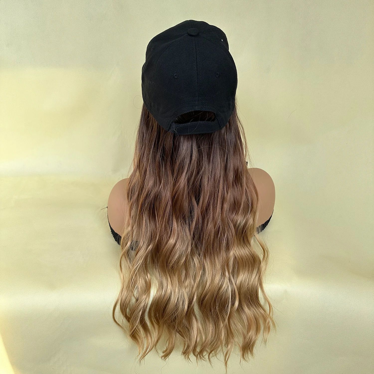 Cap Build Wavy Baseball Wig with Heat-friendly fiber view 2