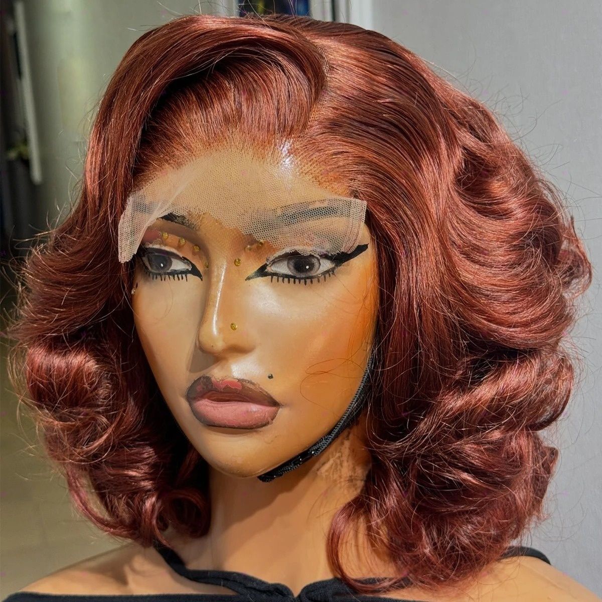 250 Density 613 Blonde Short Bob Body Wave Human Hair detail view 5