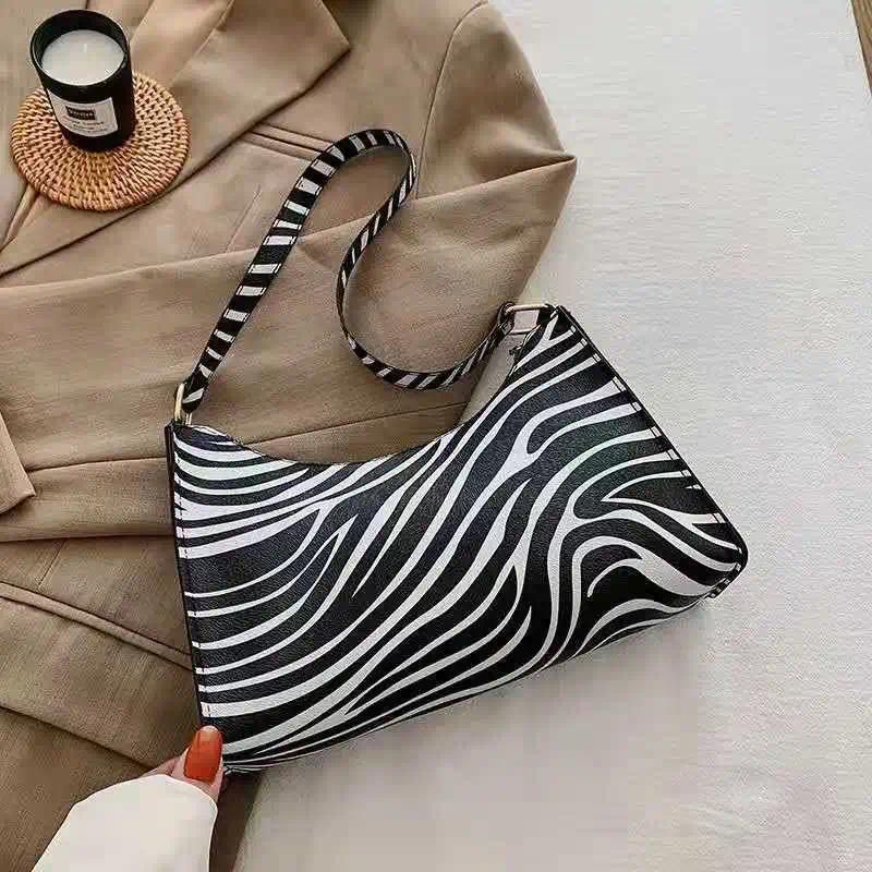 Zebra 2