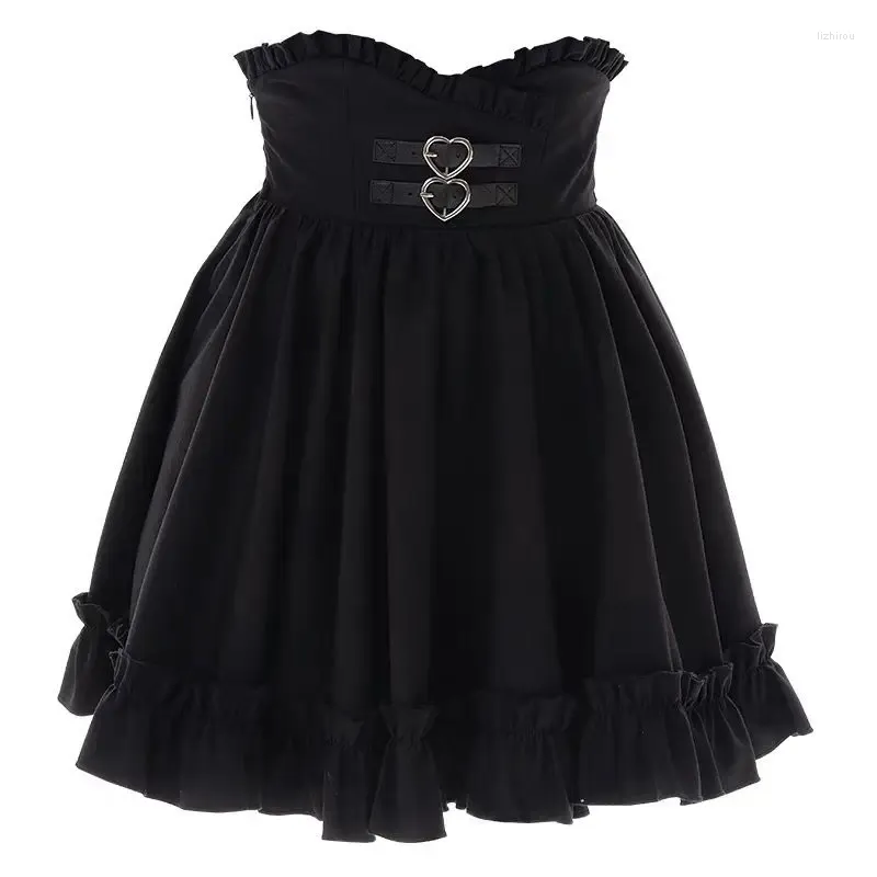 1 st svart kjol
