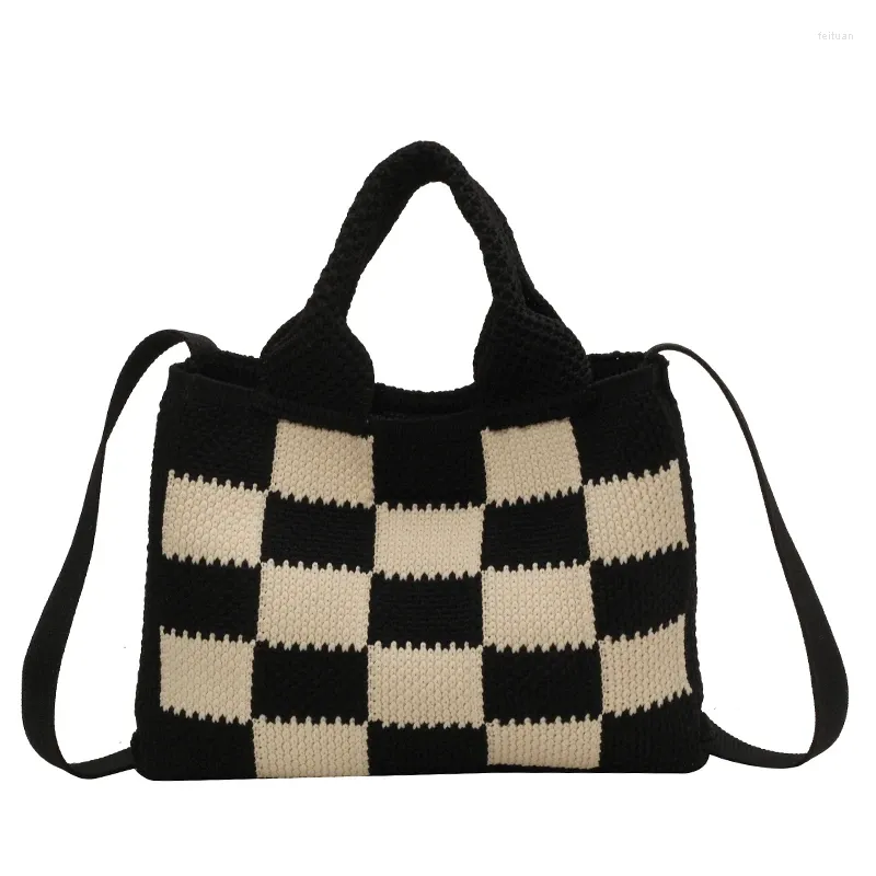 Borsa in maglia nera