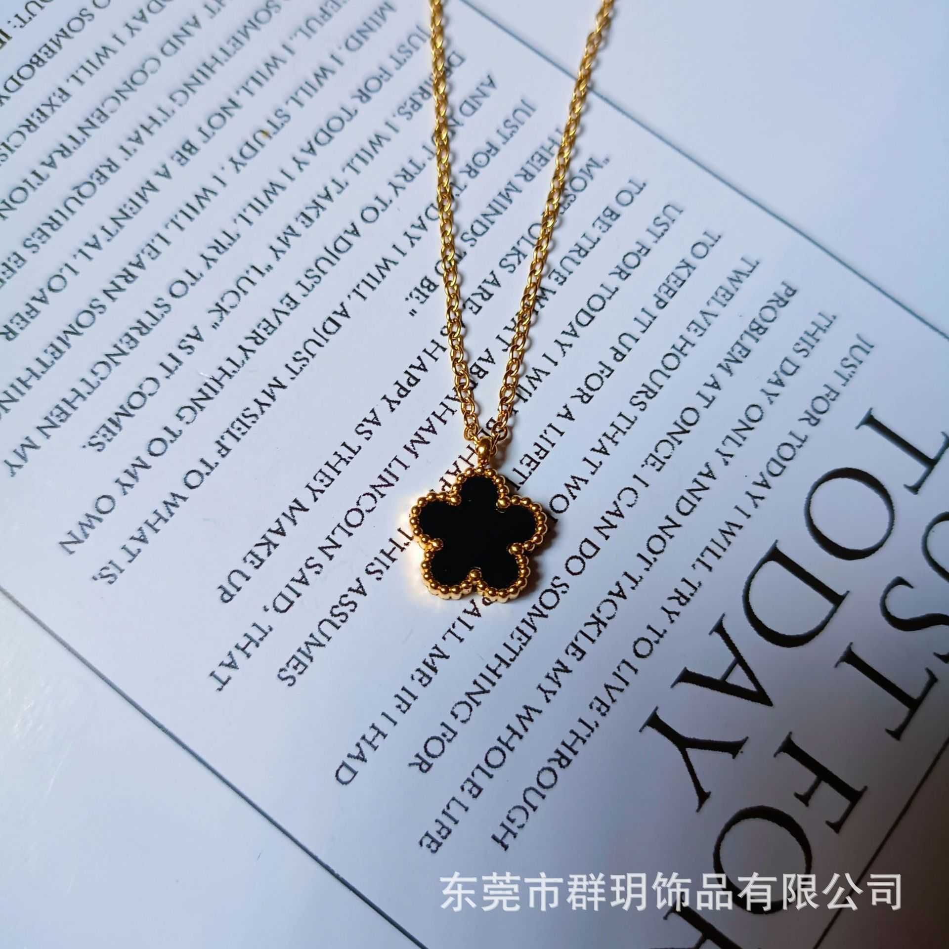 Collana Fritillaria nera-18k