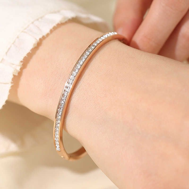 29-D-12 Full Sky Star Rose Gold Bracel