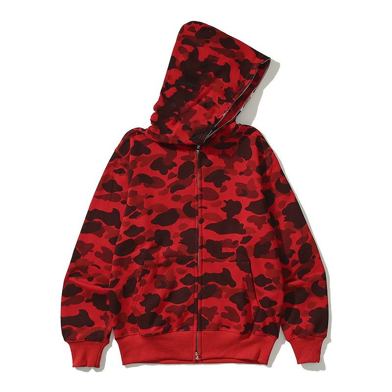 red camouflage/fleece
