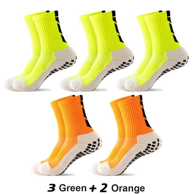 3 зеленый 2 оранжевый