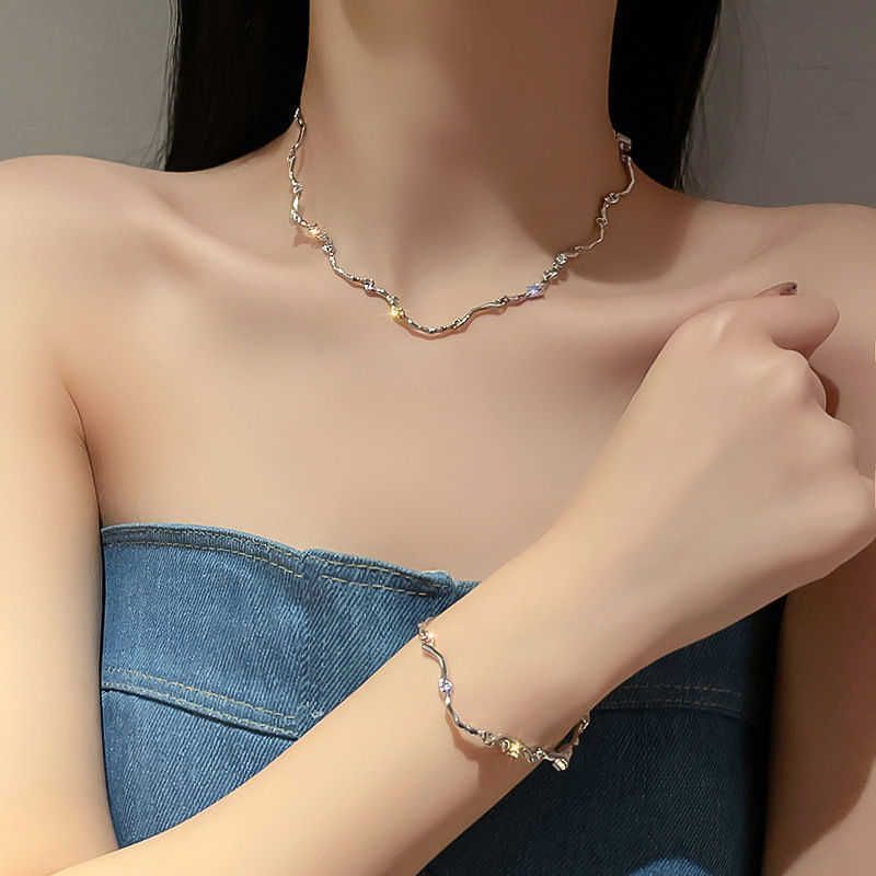 Xl234 Irregular Cloud Necklace