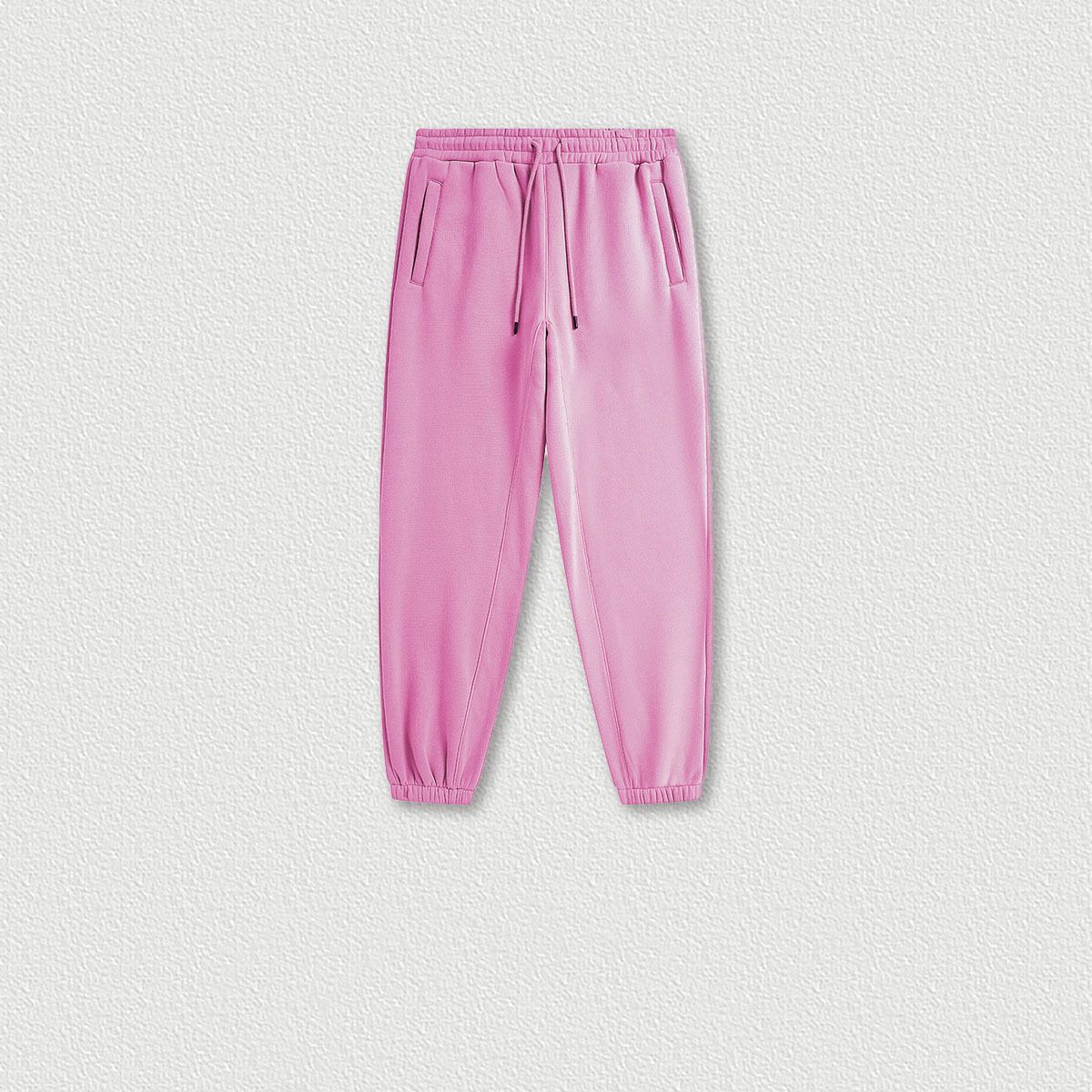 ピンクのズボン