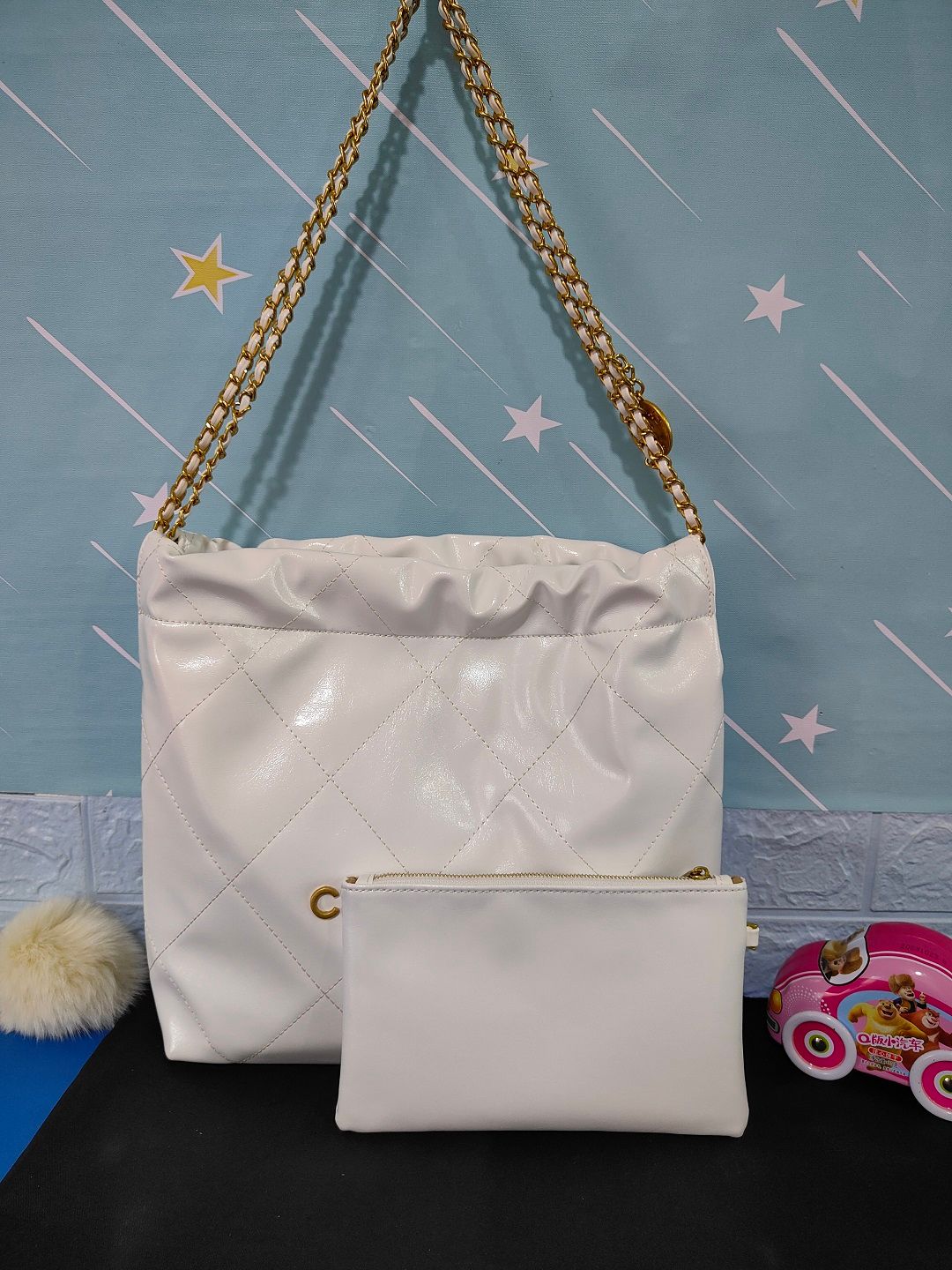 Bianco con hardware dorato 37CM M