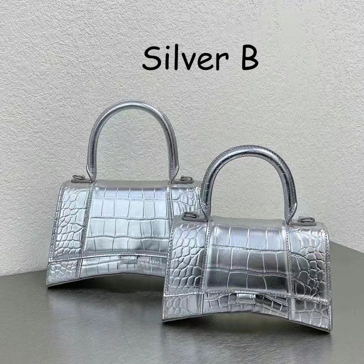 شعار Silver-Croc-Silver