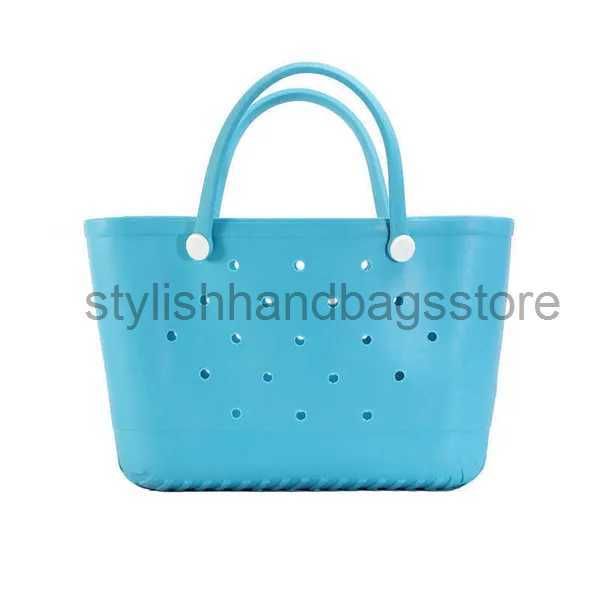 R08 Cyan Beach Bag