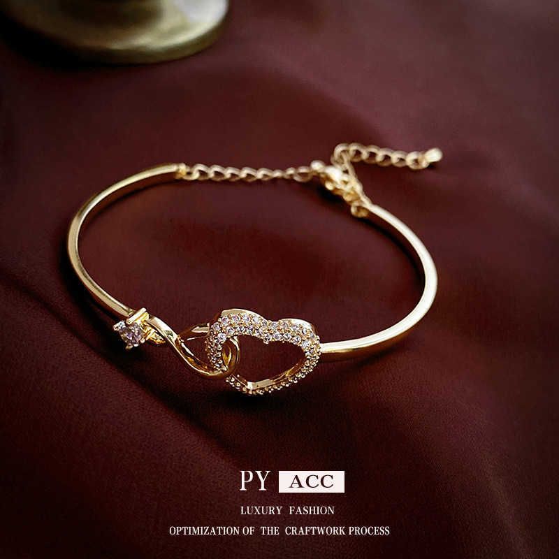 14 # Bracelet - Golden Love