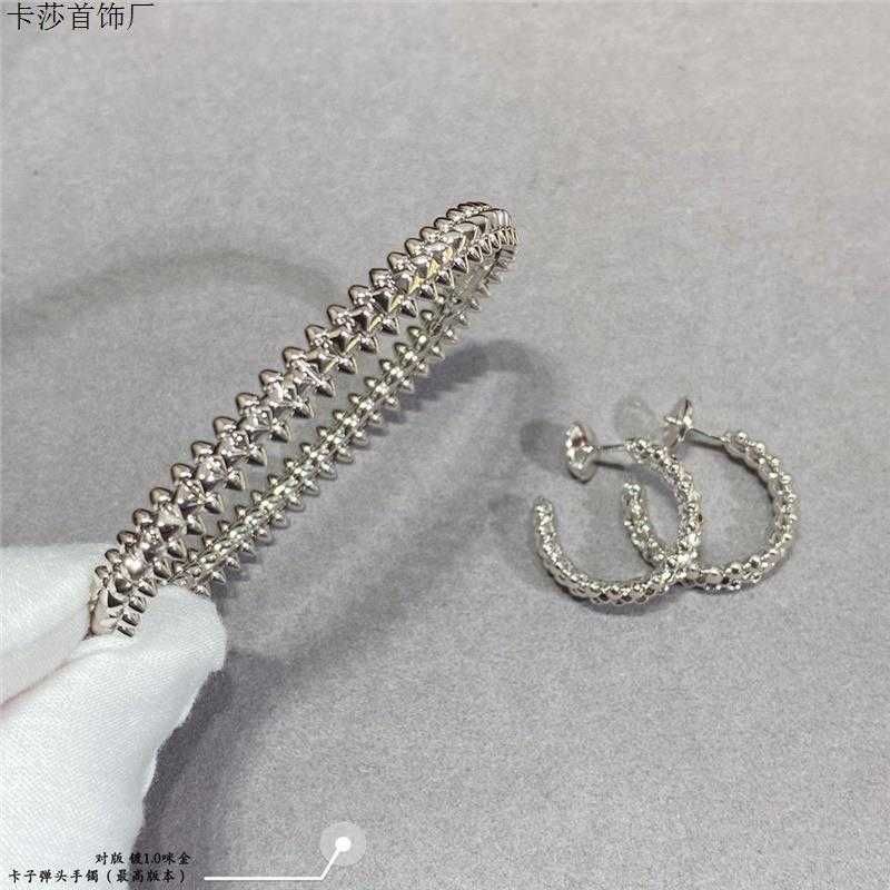 bracelet étroit à rivets (platine)