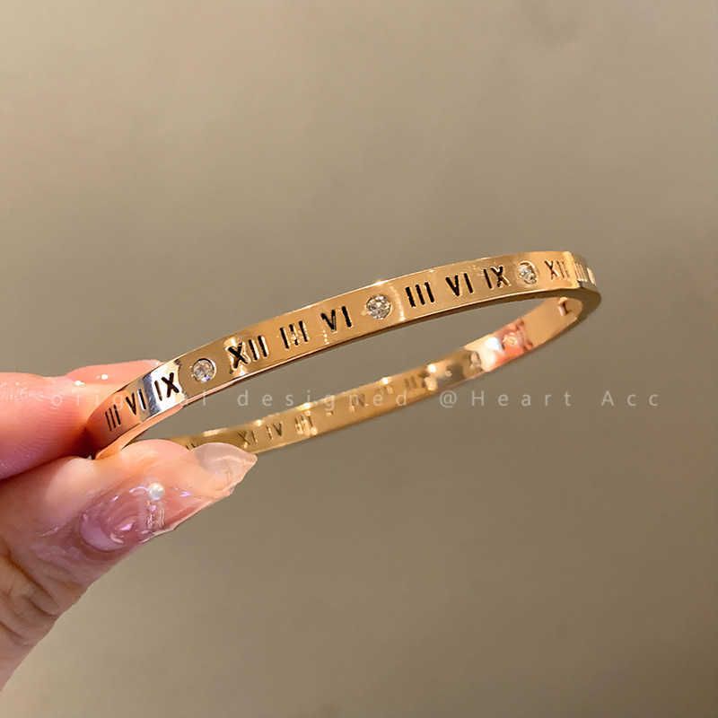 Rose Gold Roman Numeral Bracelet