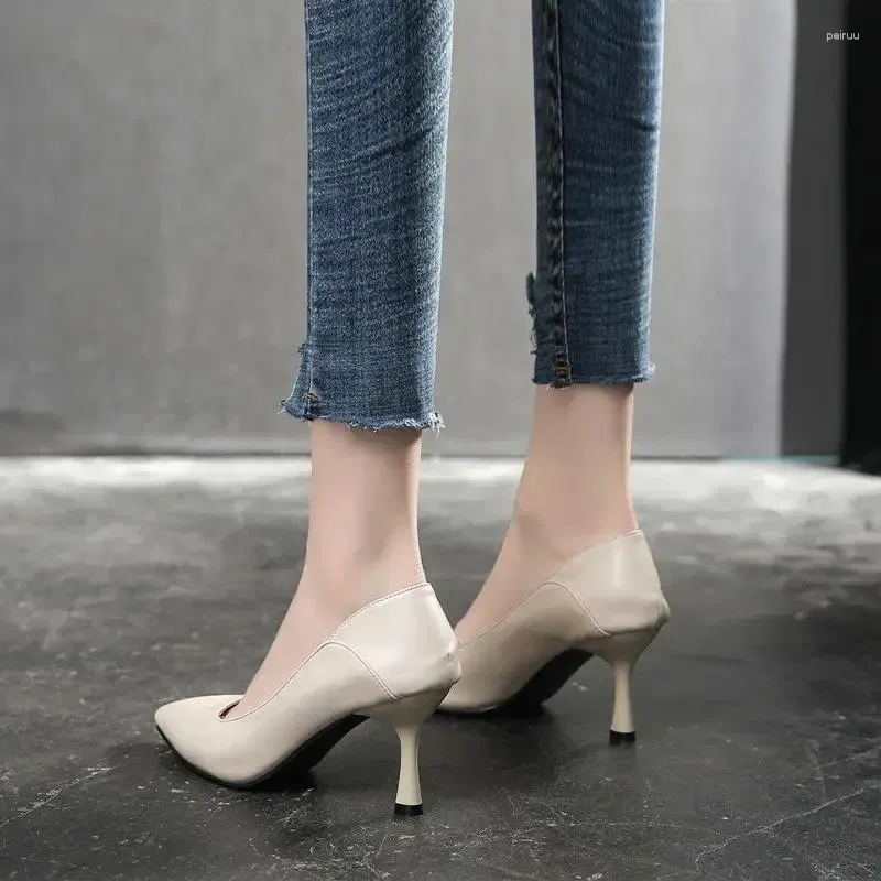 7.5cm heel