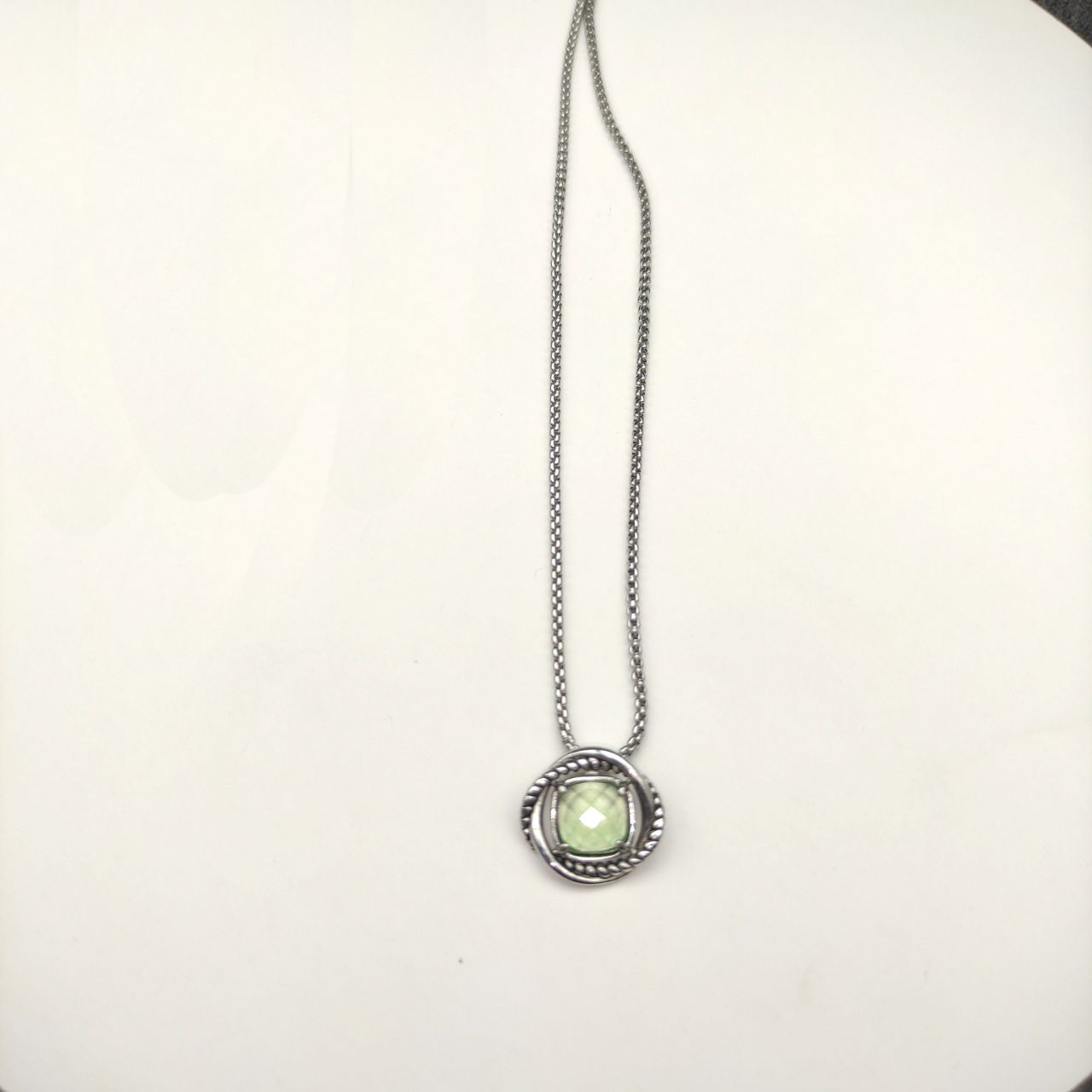 Necklace VWN6