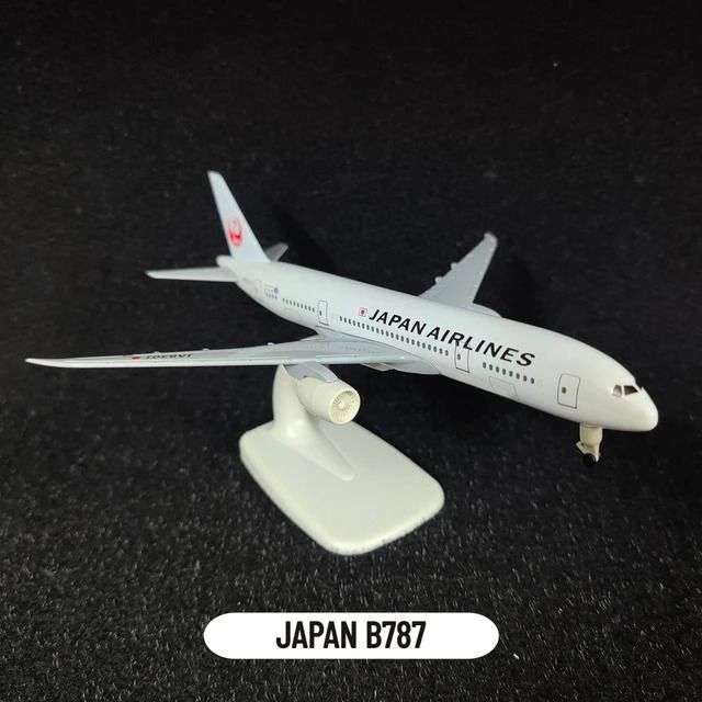 Japan B787