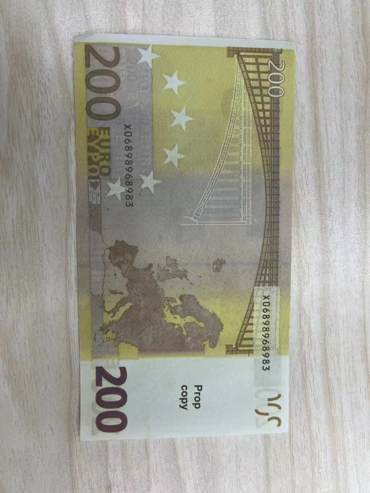 200 euros