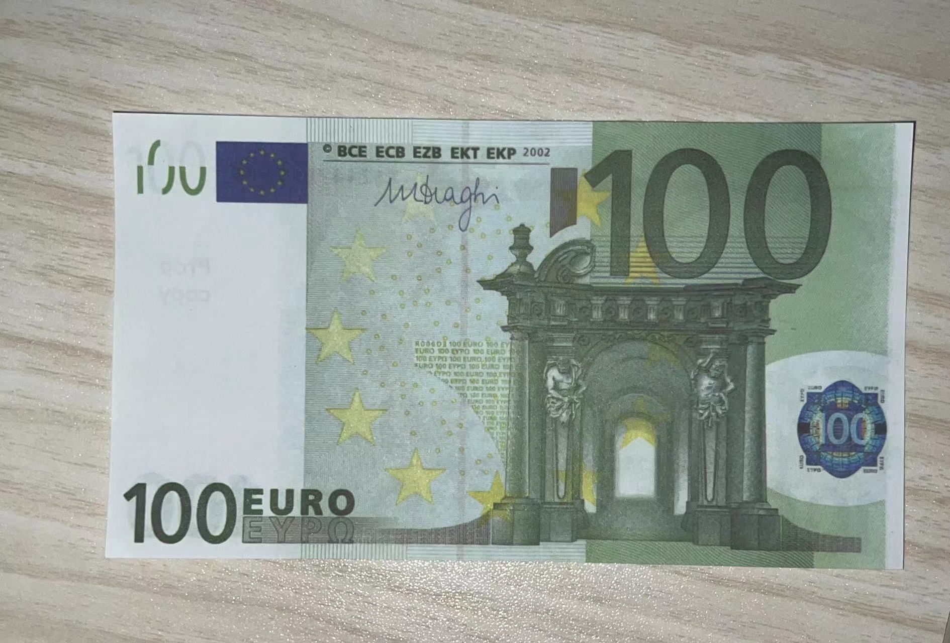 100 dollars (vieux)