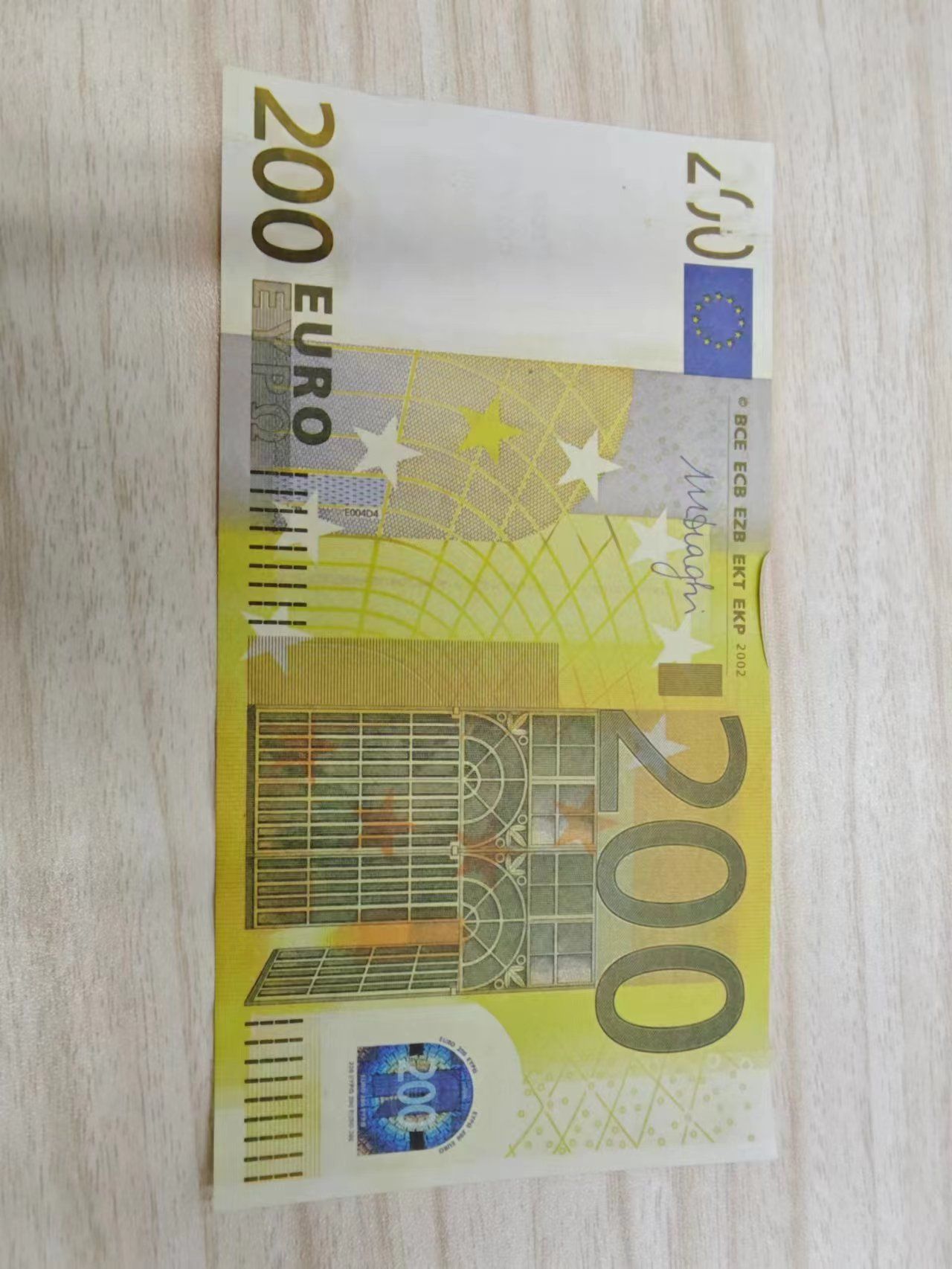 200 euros