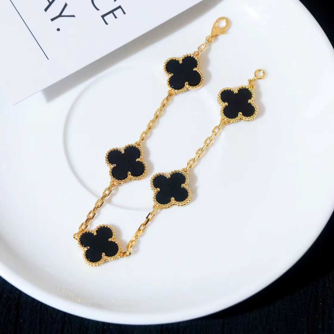 Gold Black Agate-v Gold