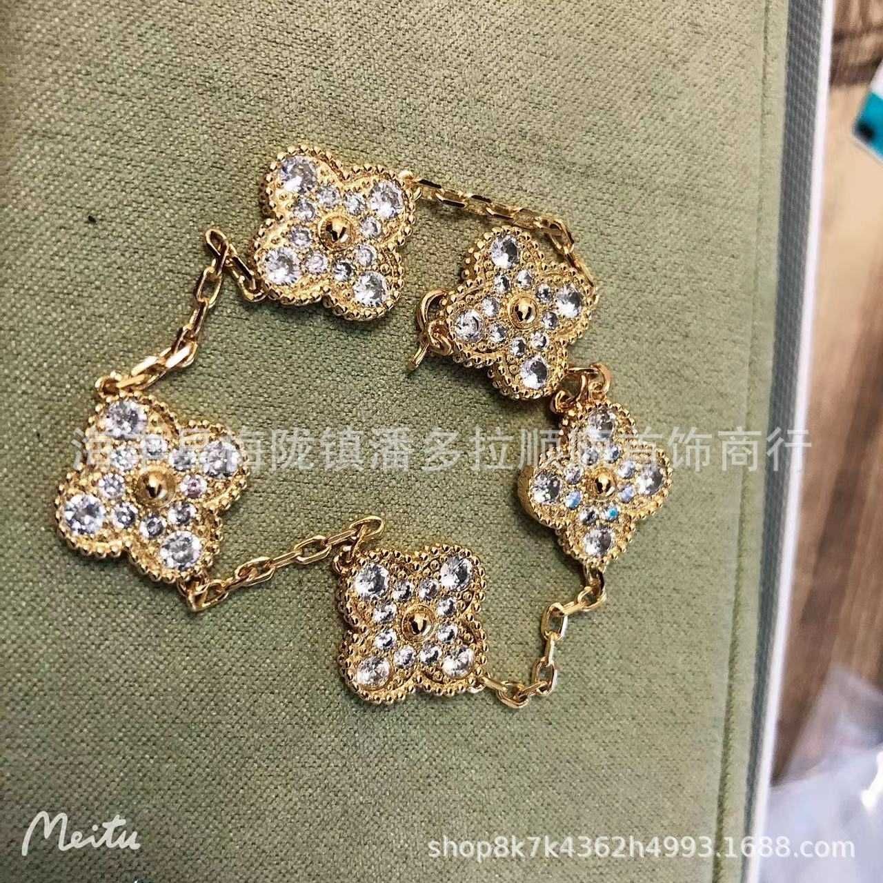 Placage d'or 15-18K