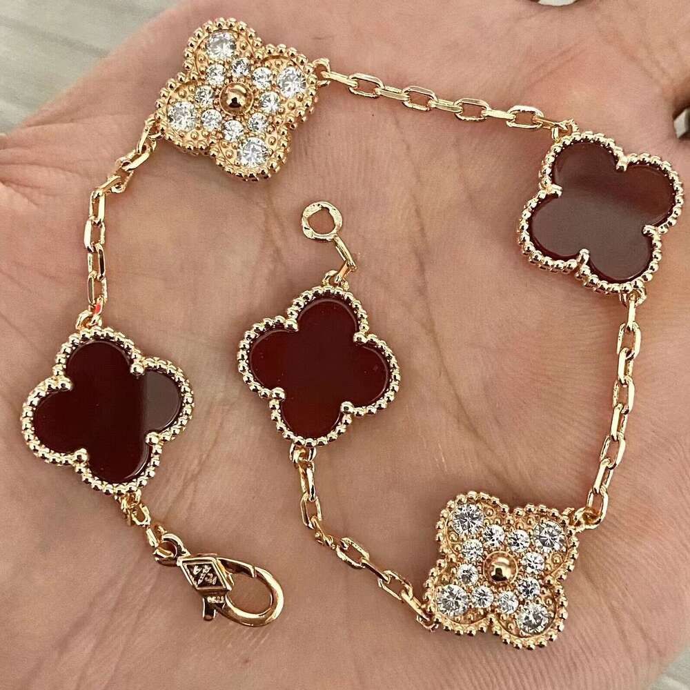 Rose Gold Five Flower Red Agate Diamond