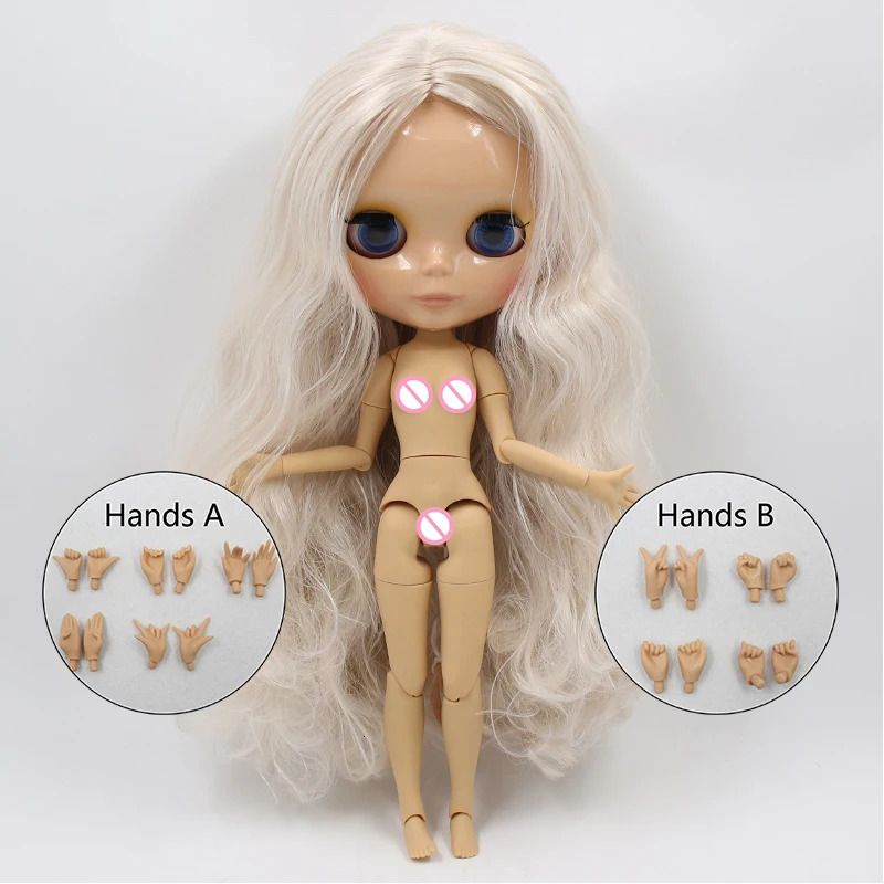 Doll skóra-30 cm