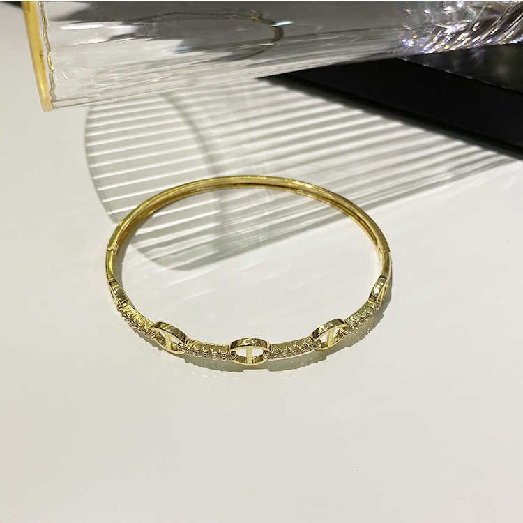 Bracelet nez de cochon avec True Gold Elect