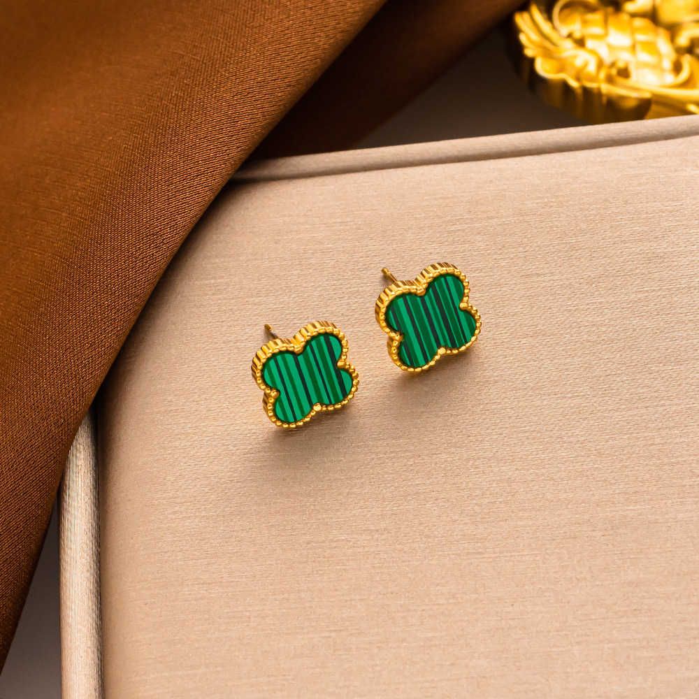 6607 Golden Green Bell Earrings 1.3cm