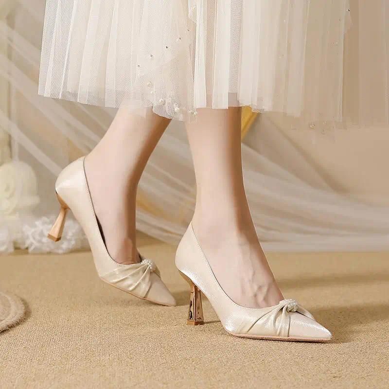 6-7cm heel beige