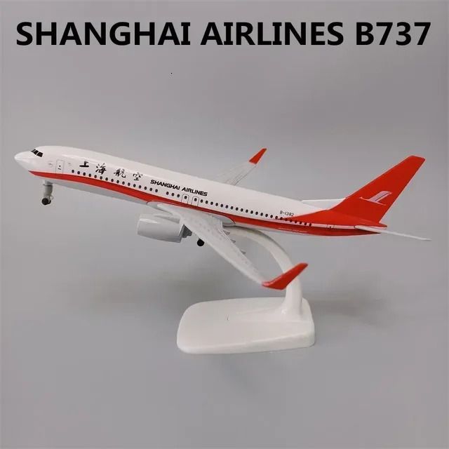 China Shanghai B737