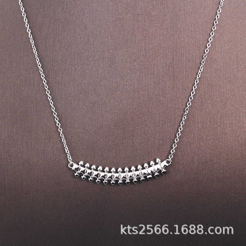 Collier - Platinum