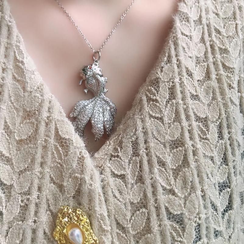 Necklace pendant