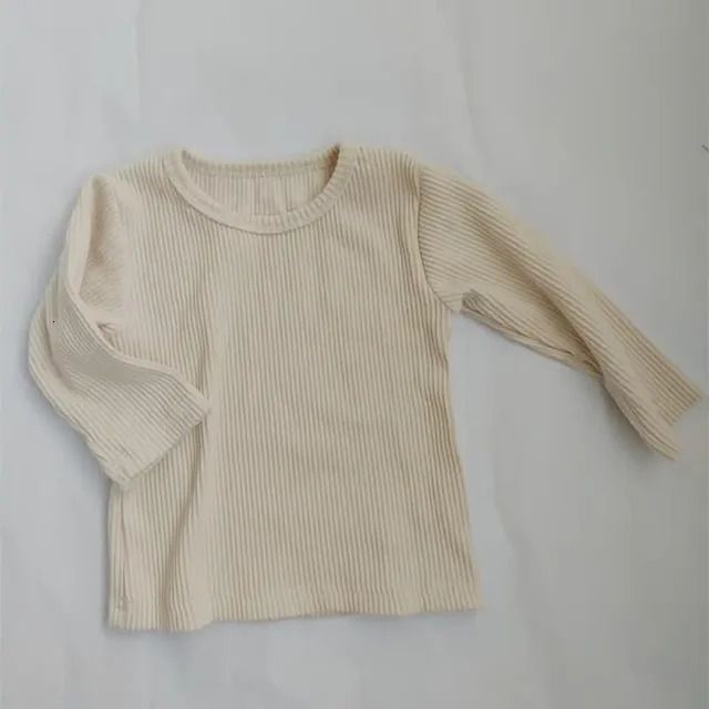 beige t shirt