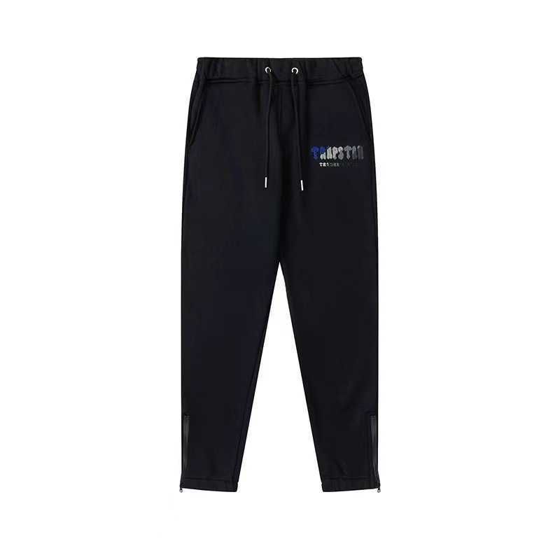 pantalones negros de 7 letras