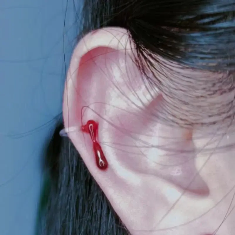 une paire clip d'oreille