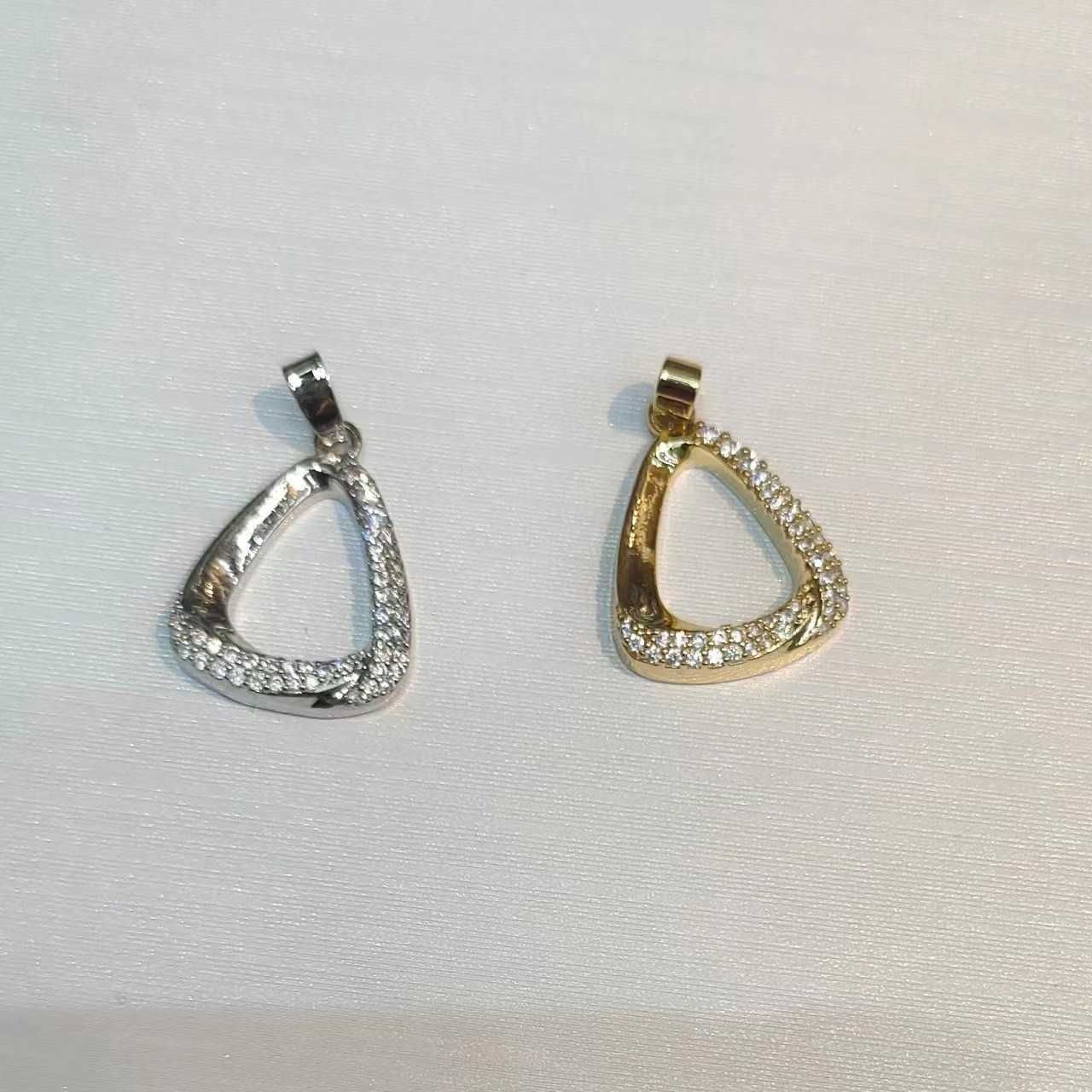 Collier Triangle (argent)