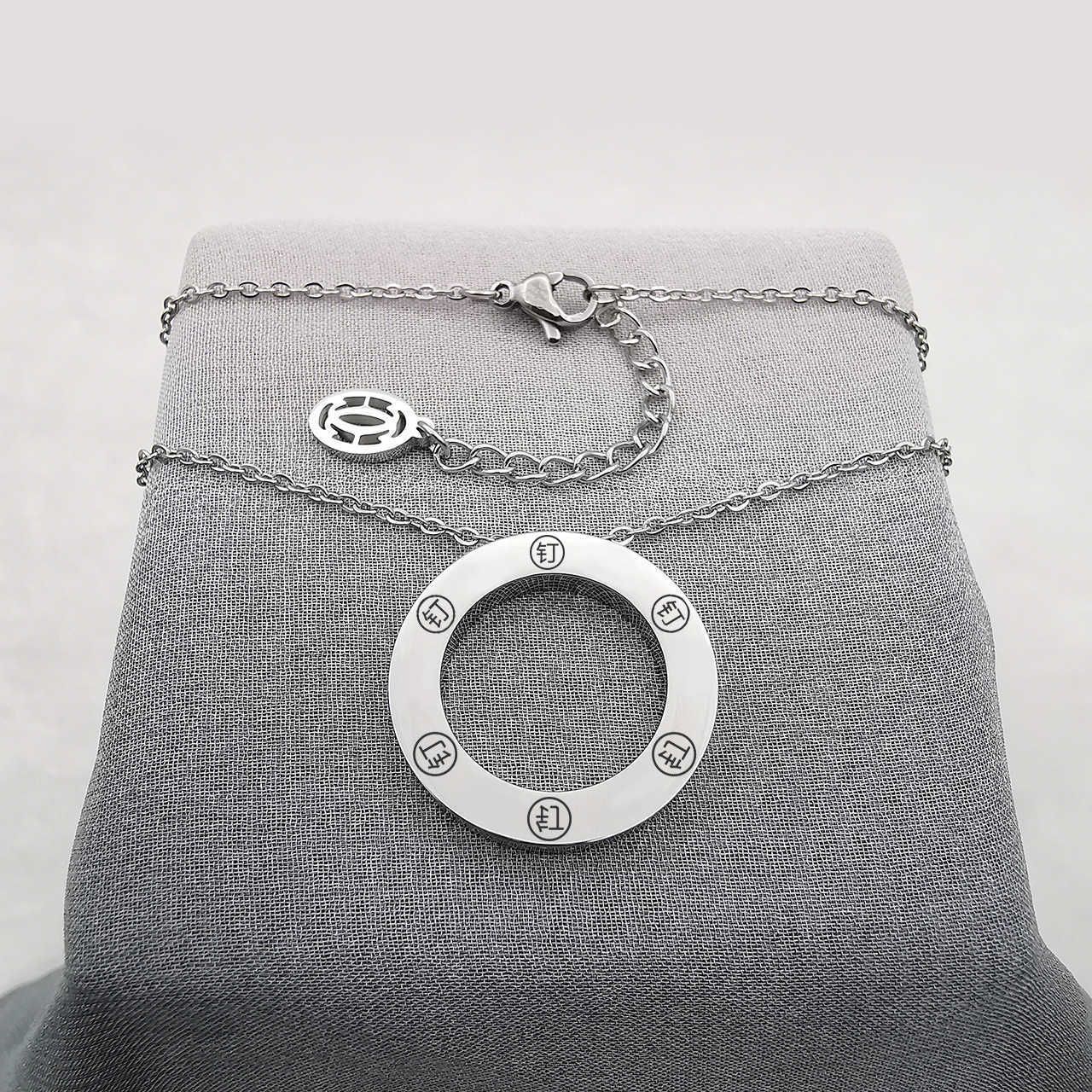 KJ Silver Six Nail Ring ketting