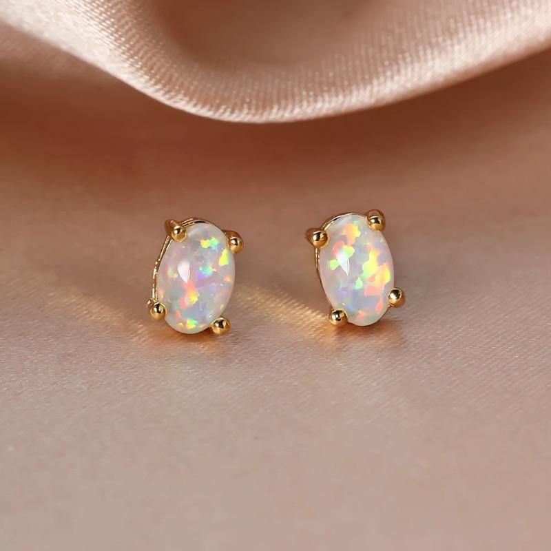 6 mm goldweißer Opal