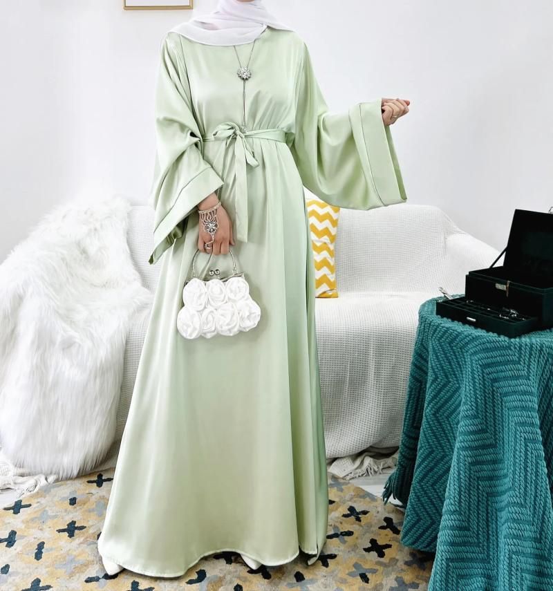 S light green abaya