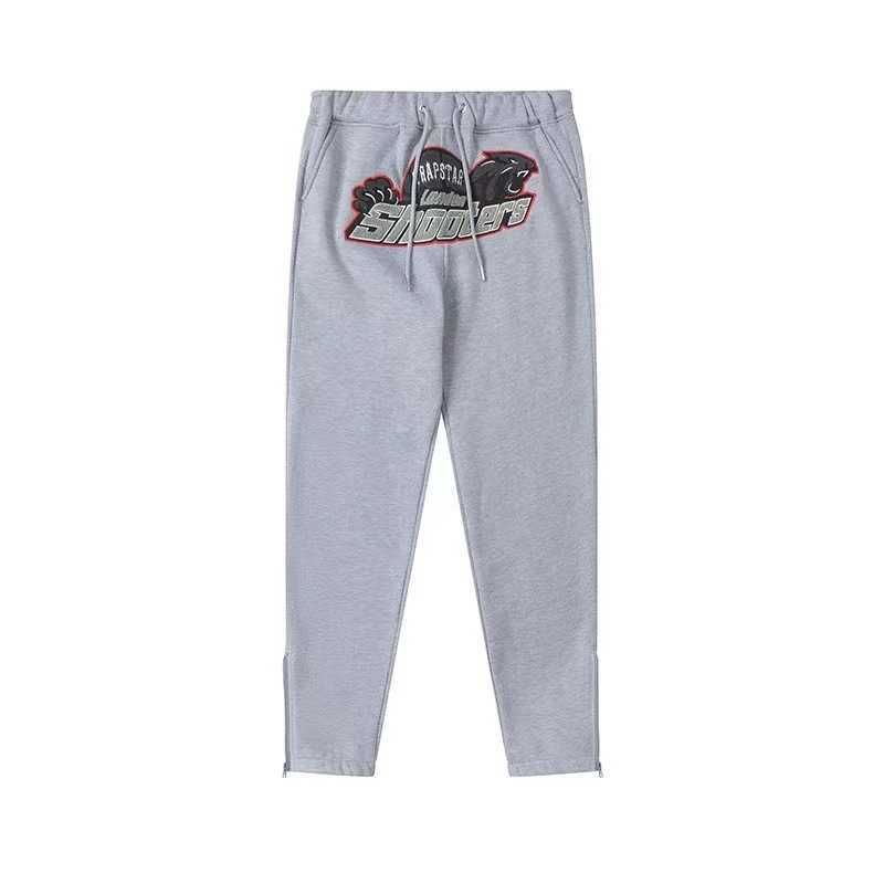 grey 5 letter pants