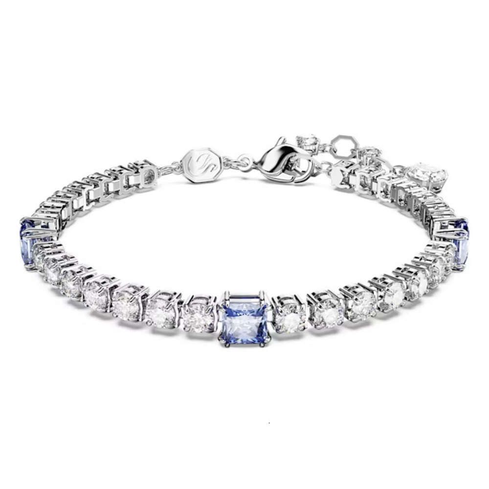 Blauwe diamantarmband