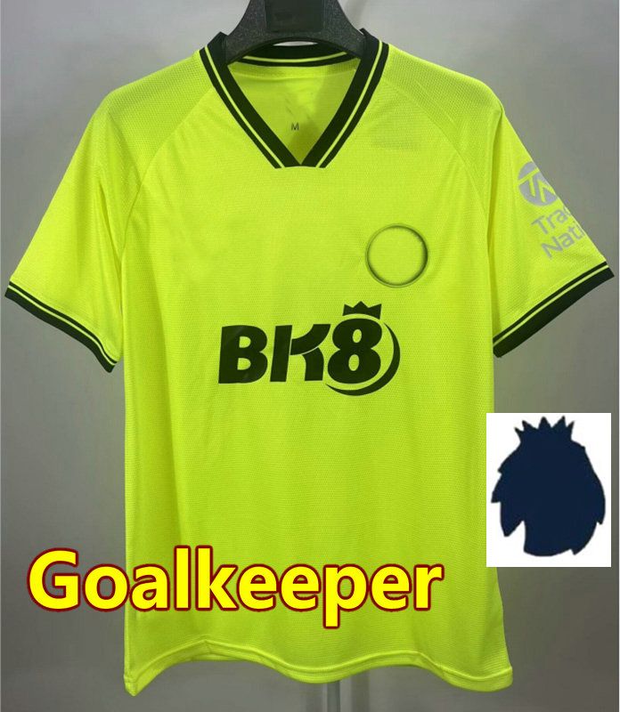 goalkeeper green +patch