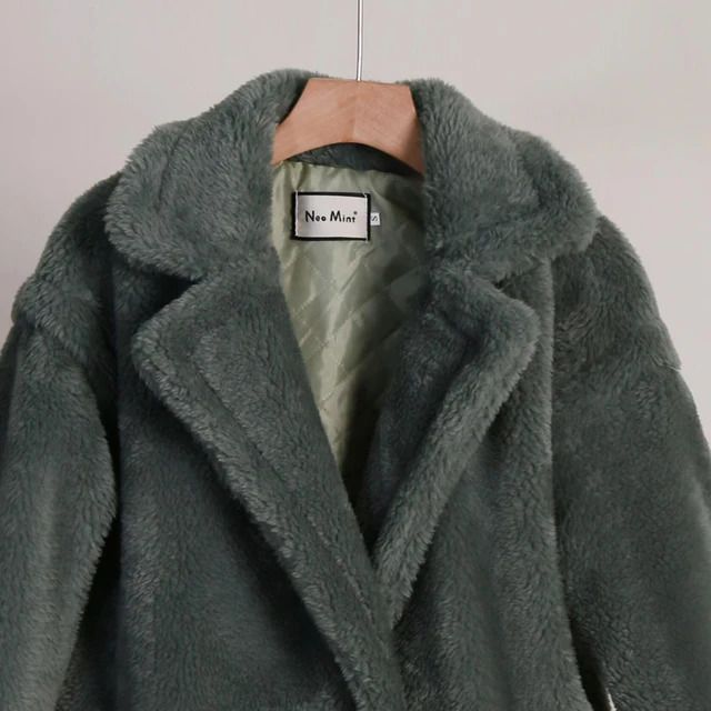 Cappotto verde orsacchiotto