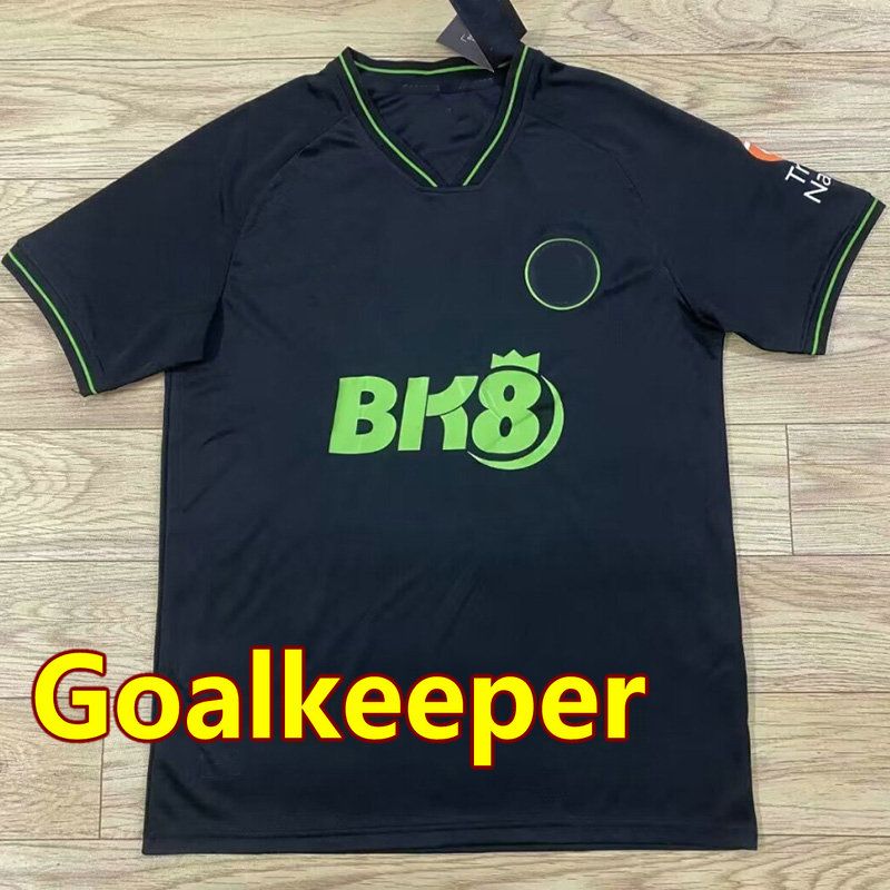 goalkeeper black