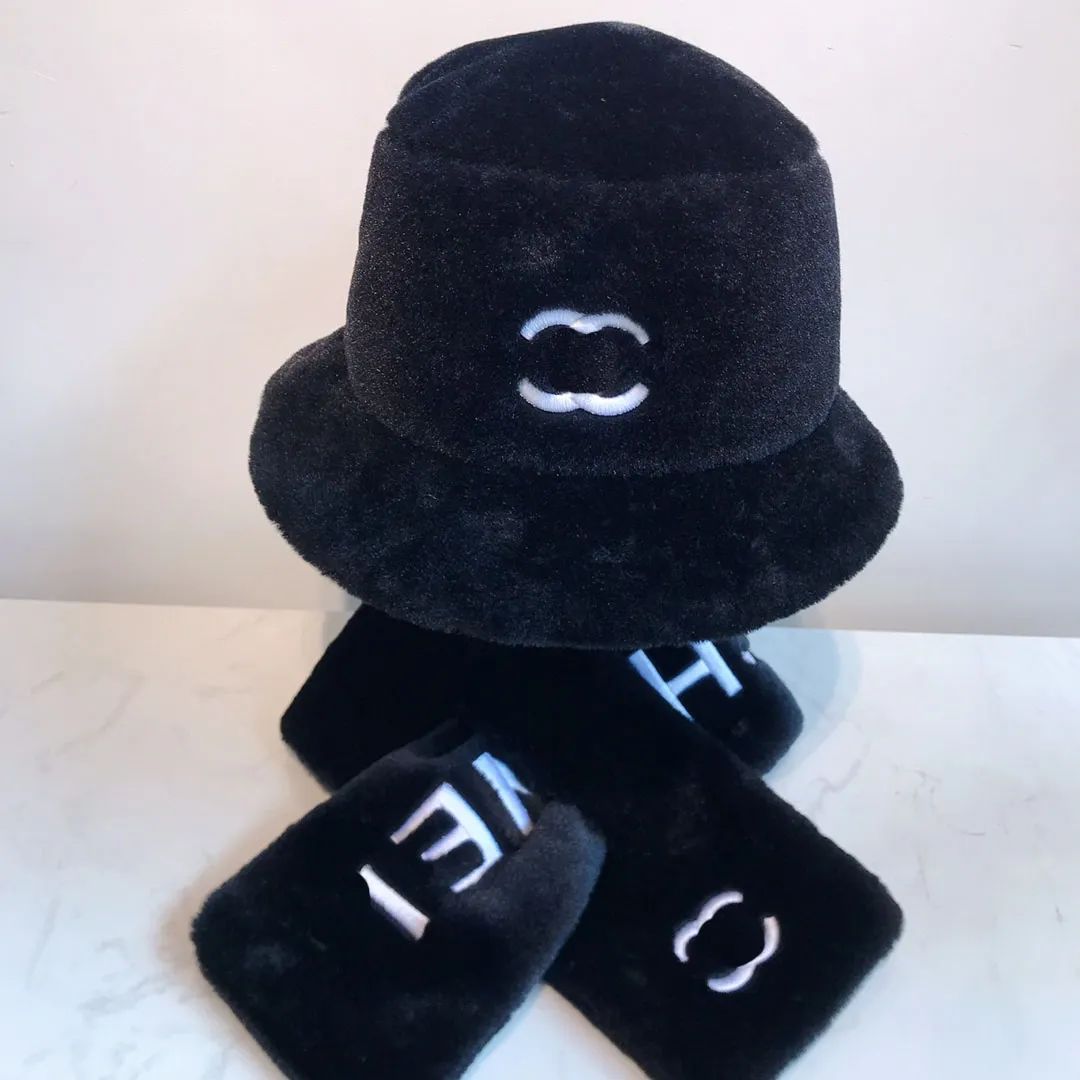 Черный шарф + шапка