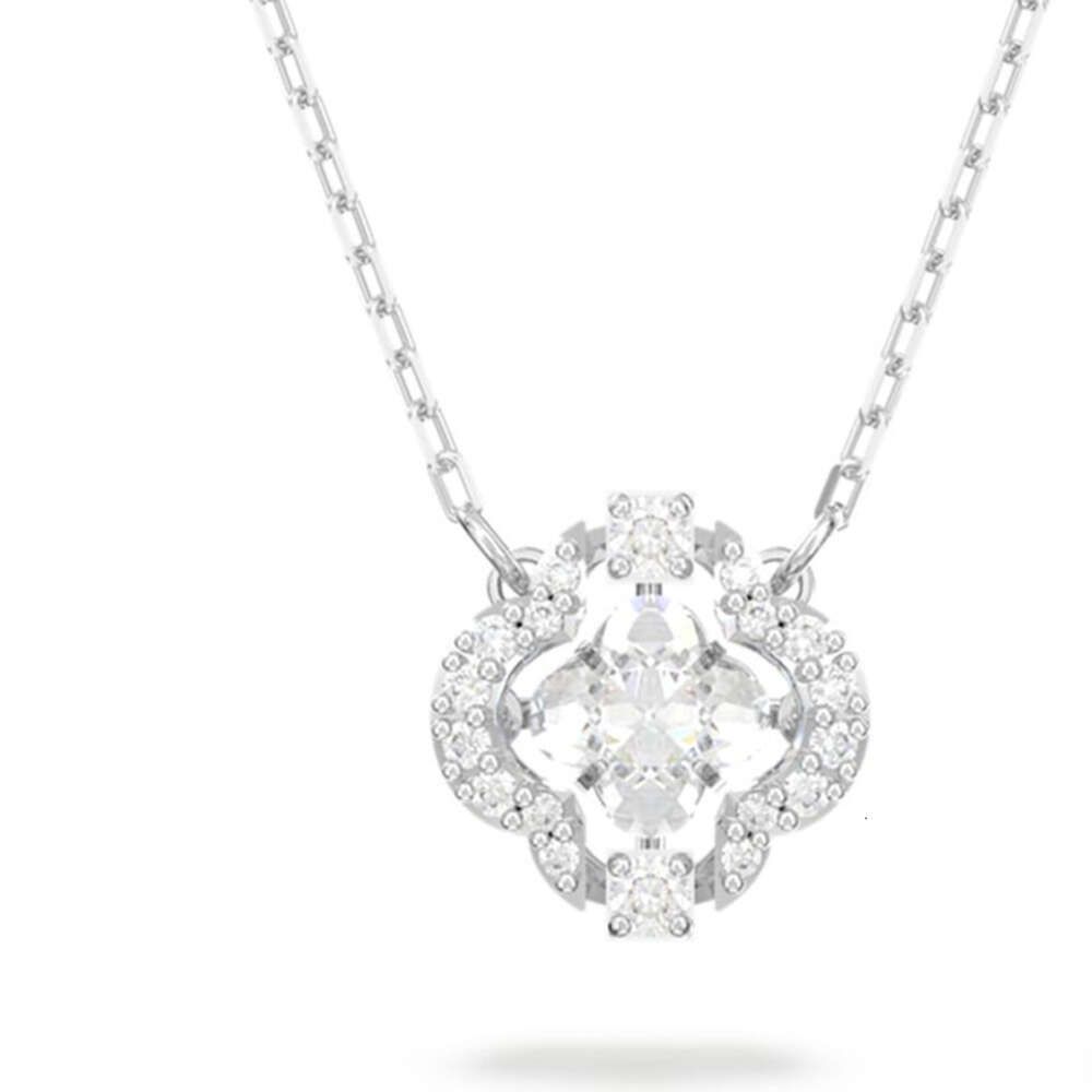 Collier de diamant blanc platine